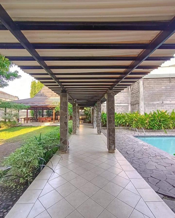 Guest House Teras Solo Syariah Екстериор снимка